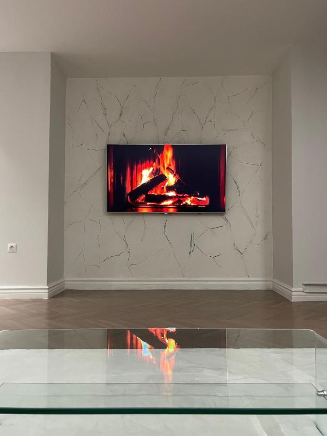 The Alchemist Luxury Apartment Skopje Esterno foto