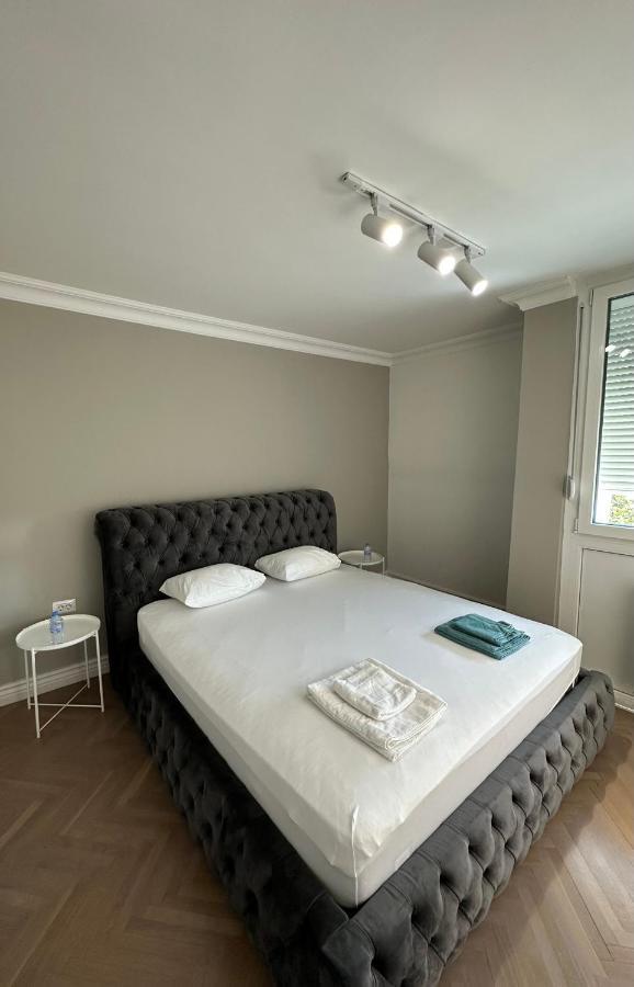 The Alchemist Luxury Apartment Skopje Esterno foto