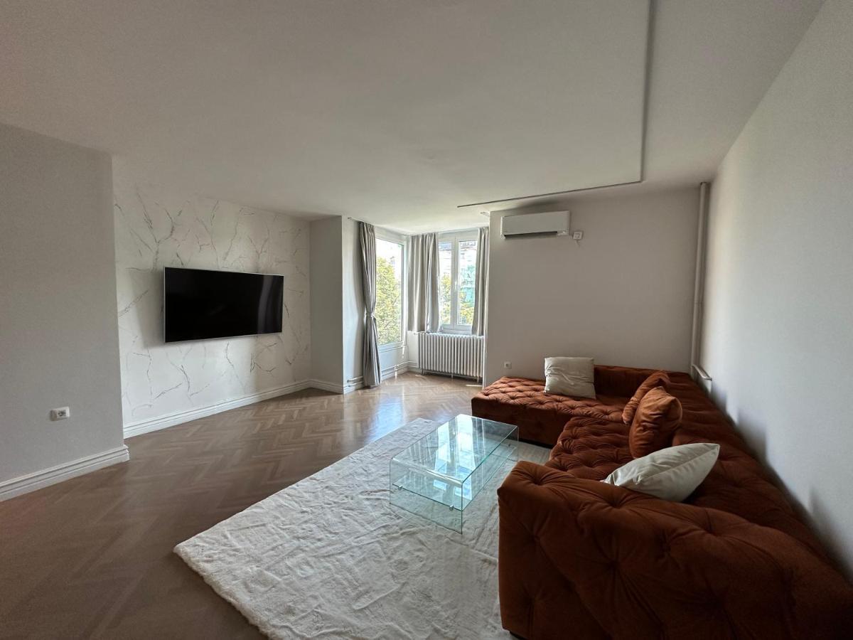 The Alchemist Luxury Apartment Skopje Esterno foto